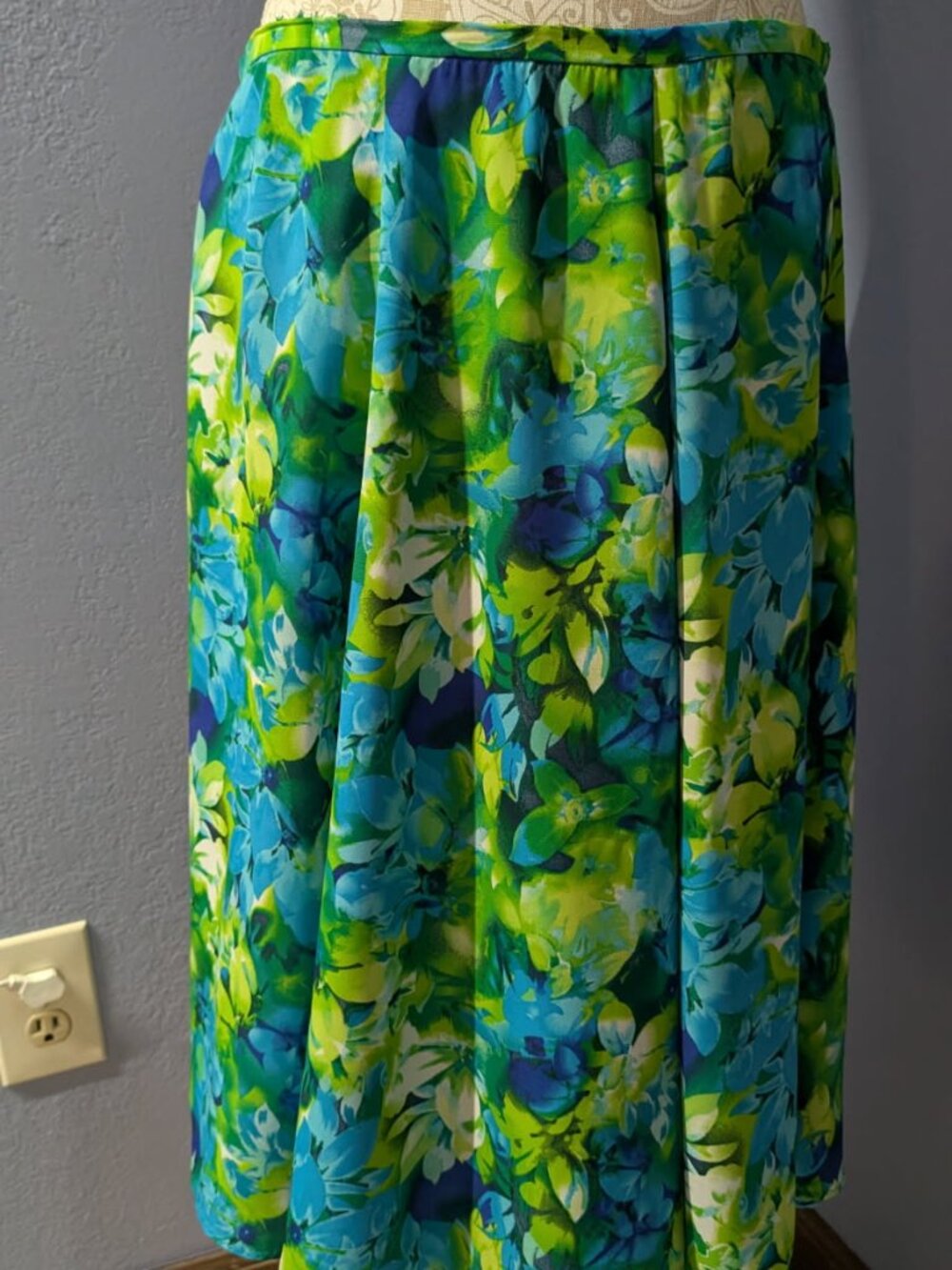 Handmade Women's Chiffon A-Line Midi Skirt